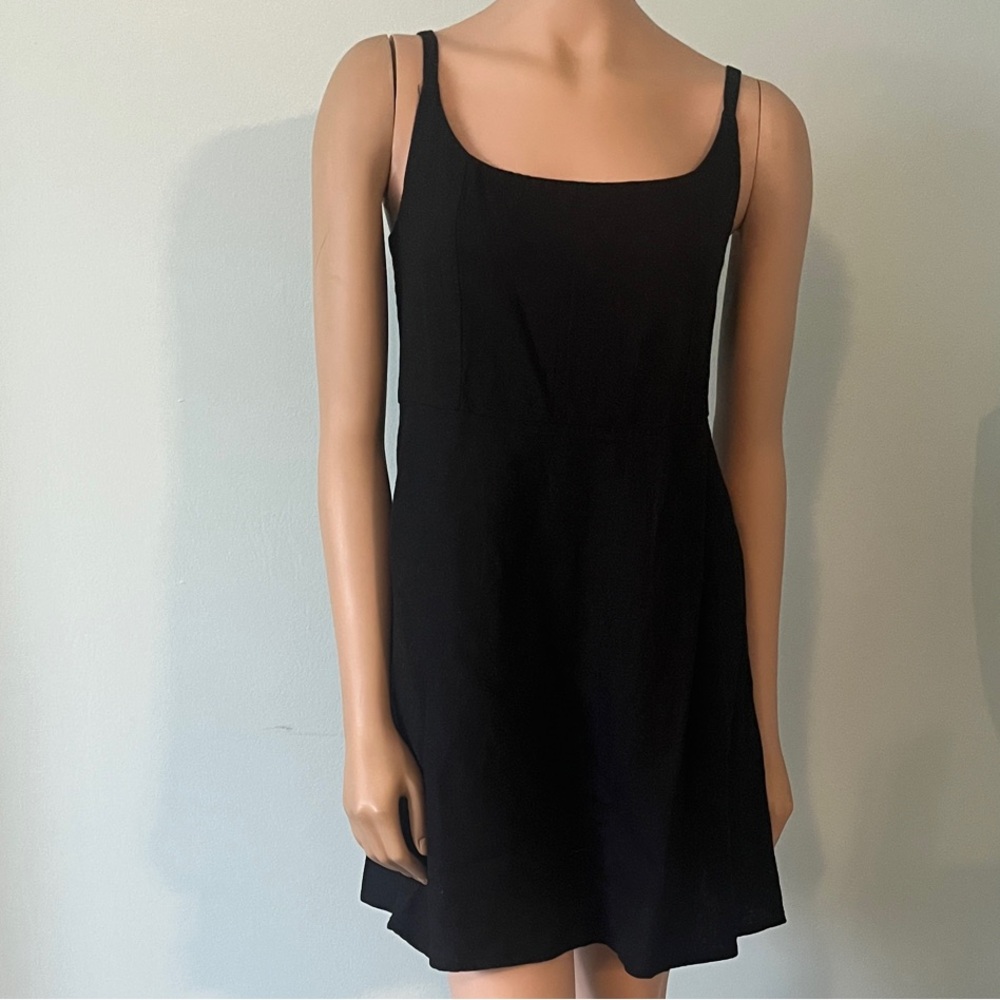 Old Navy Black Linen Fit and Flare Dress
